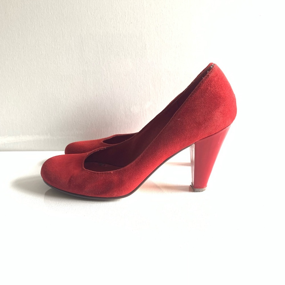 STEVE MADDEN Red Shoes
